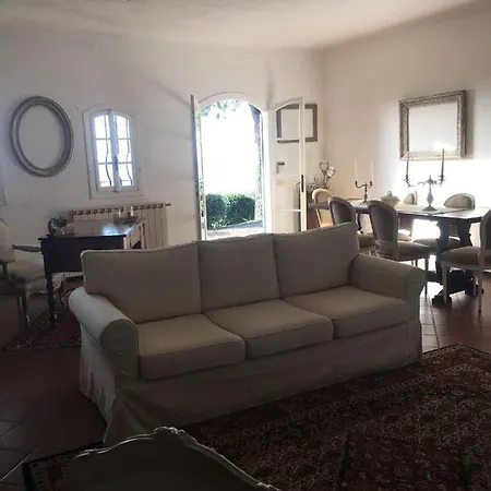 Della Pietra Villa Poggi