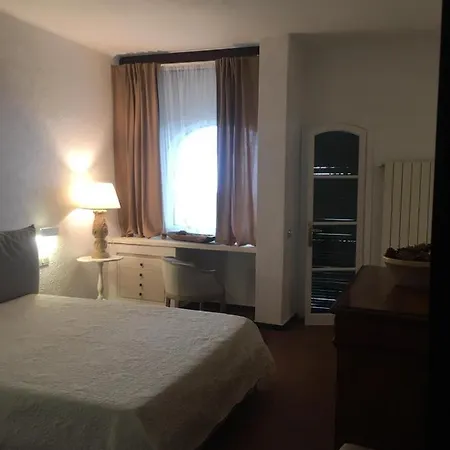 Della Pietra * Poggi