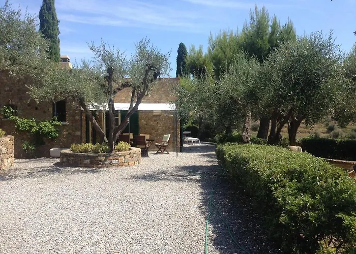 Villa Della Pietra