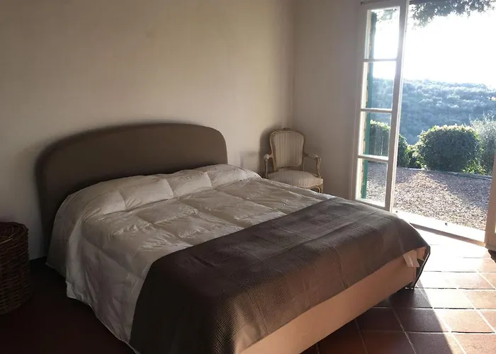 Della Pietra Villa