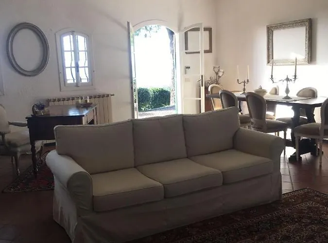 Della Pietra Villa Poggi