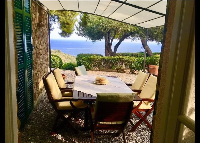 Βίλα Della Pietra