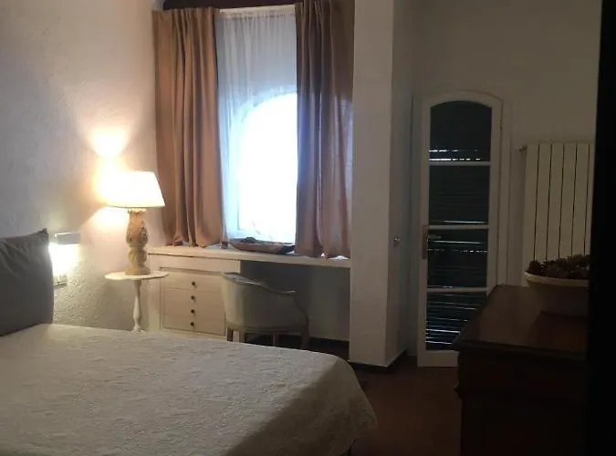 Della Pietra * Poggi